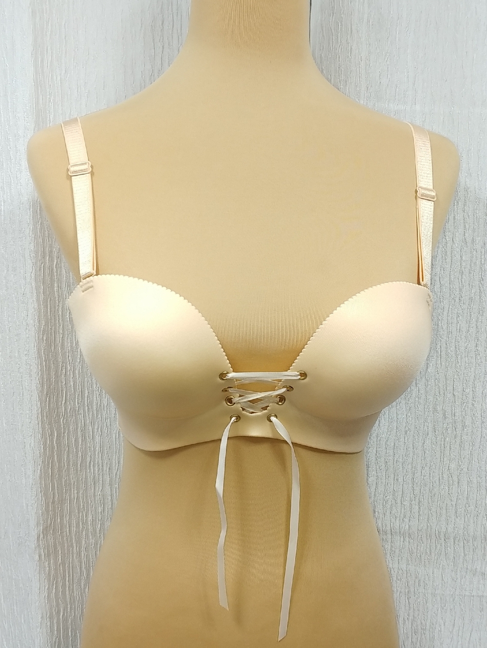Lace-Up Push-Up Bra in Light Nude